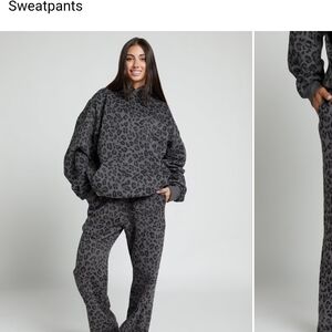 COMFRT Leopard Print Sweatpants in Gray And Black